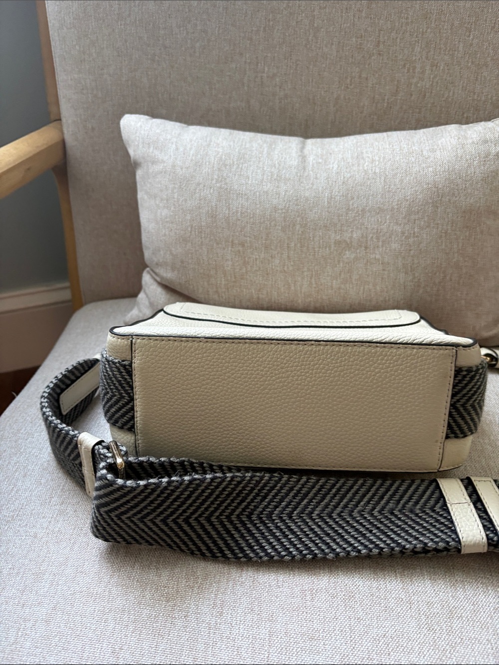 Accessory Subcategory Identification - Picture 4 of 4
